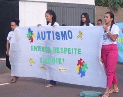 Caminhada de Conscientização do Autismo Marca Abril em Uruçuí