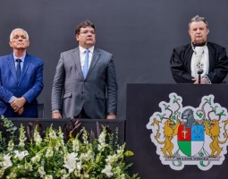 Rafael Fonteles participa da posse do novo presidente do TJ-PI e destaca importância de ações conjuntas entre os poderes