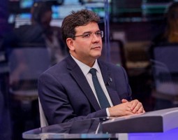 Rafael Fonteles viaja, nesta quinta-feira (3), para Portugal, Espanha e Suíça em busca de investimentos e parcerias