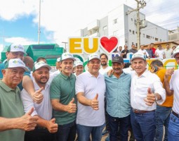 Rafael Fonteles inaugura mais de R$ 11 milhões em obras em diversas áreas de Paulistana