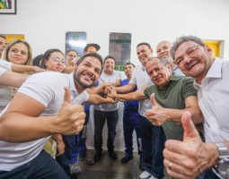 Governador entrega reforma do centro estadual de ensino em São Raimundo Nonato e conclui modernização de todas as escolas do município