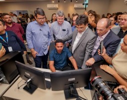 Governador lança sistema de videomonitoramento por IA e destaca tecnologia e integração para barrar a criminalidade
