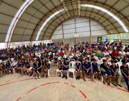 Projeto Cidade Leitora reúne estudantes na I Feira Literária da Unidade Escolar Genésia Neiva