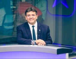 Em entrevista, governador destaca queda de 70% no roubo de celulares em Teresina