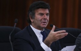Ministro Luiz Fux vota pela constitucionalidade da multa por recusa ao bafômetro