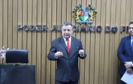 Presidente do TJ-PI empossa novos juízes auxiliares