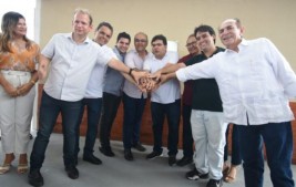 Governador inaugura maior praça pública do Piauí e segunda do Nordeste