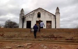 Capela histórica da Localidade Moreira, Patrimônio Histórico de Dom Inocêncio-PI!