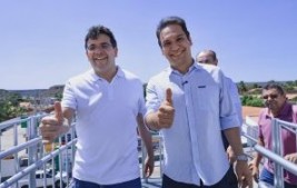 m companhia do prefeito Dr. Gilberto Júnior, Rafael Fonteles elogia novo prédio da Prefeitura de Uruçuí