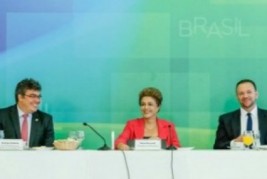 Governo buscará equilíbrio fiscal para atrair investimento, diz Dilma
