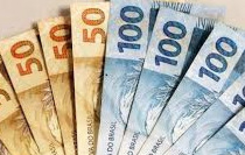 Câmara aprova PL que prevê o pagamento de R$ 600 para os trabalhadores informais