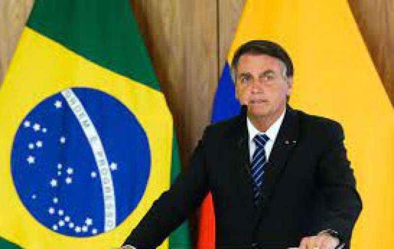 Auxílio Brasil de no mínimo R$ 400 reduz a pobreza e injeta recursos na economia dos municípios