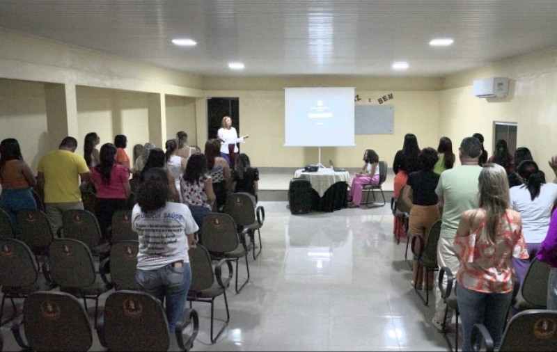 Celebração do Dia da Enfermagem em Evento Motivacional