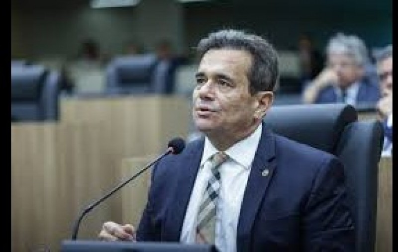 Henrique Pires rebate Limma e reafirma: “todo o MDB” sente que PT ocupa “espaço demais” na base