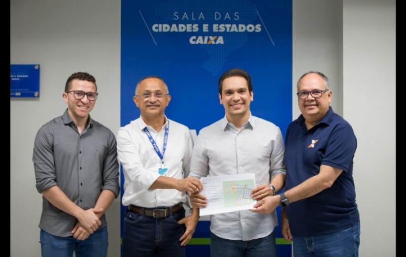 Prefeito Dr. Gilberto Júnior assina contrato de mais de R$ 14 milhões para novas obras em Uruçuí