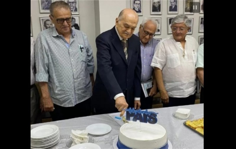 APL celebra Teresina com poesia, memória e homenagem aos pais