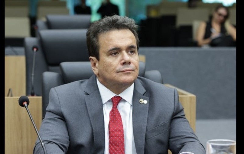 Henrique Pires celebra nomeação de Carlos Brandão para STJ