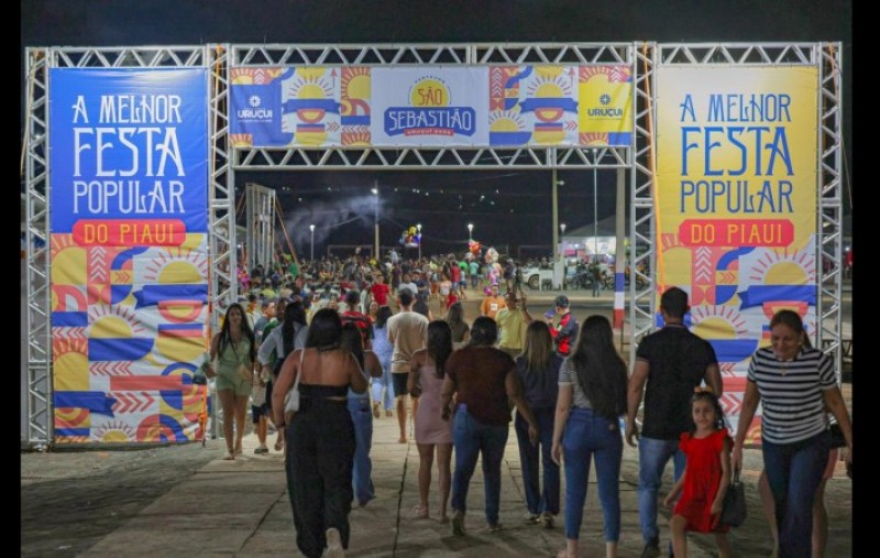 População lota a Beira Rio na quarta noite da melhor festa popular do Piauí